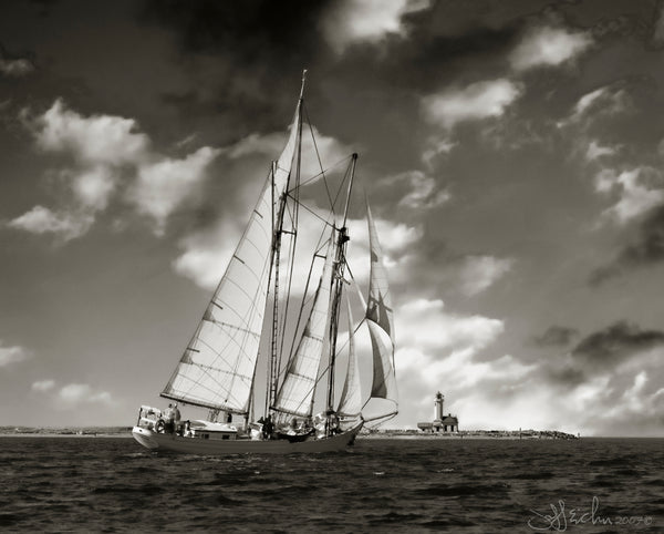 Wooden Boat Photography- "I Did It My Way"